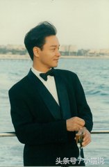 90后和00后差距代沟视频,如何解决年轻人与老年人间的代沟