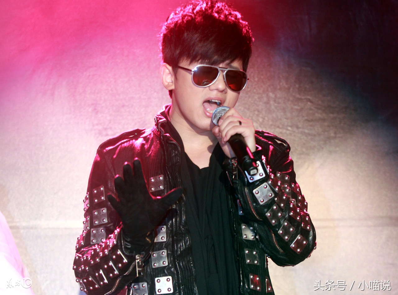 90后和00后差距代沟视频,如何解决年轻人与老年人间的代沟