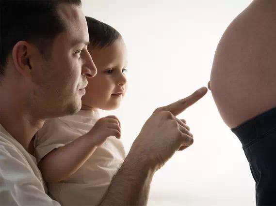 6年级孩子上学哭想妈妈怎么办,6岁孩子上学总是想妈妈怎么办