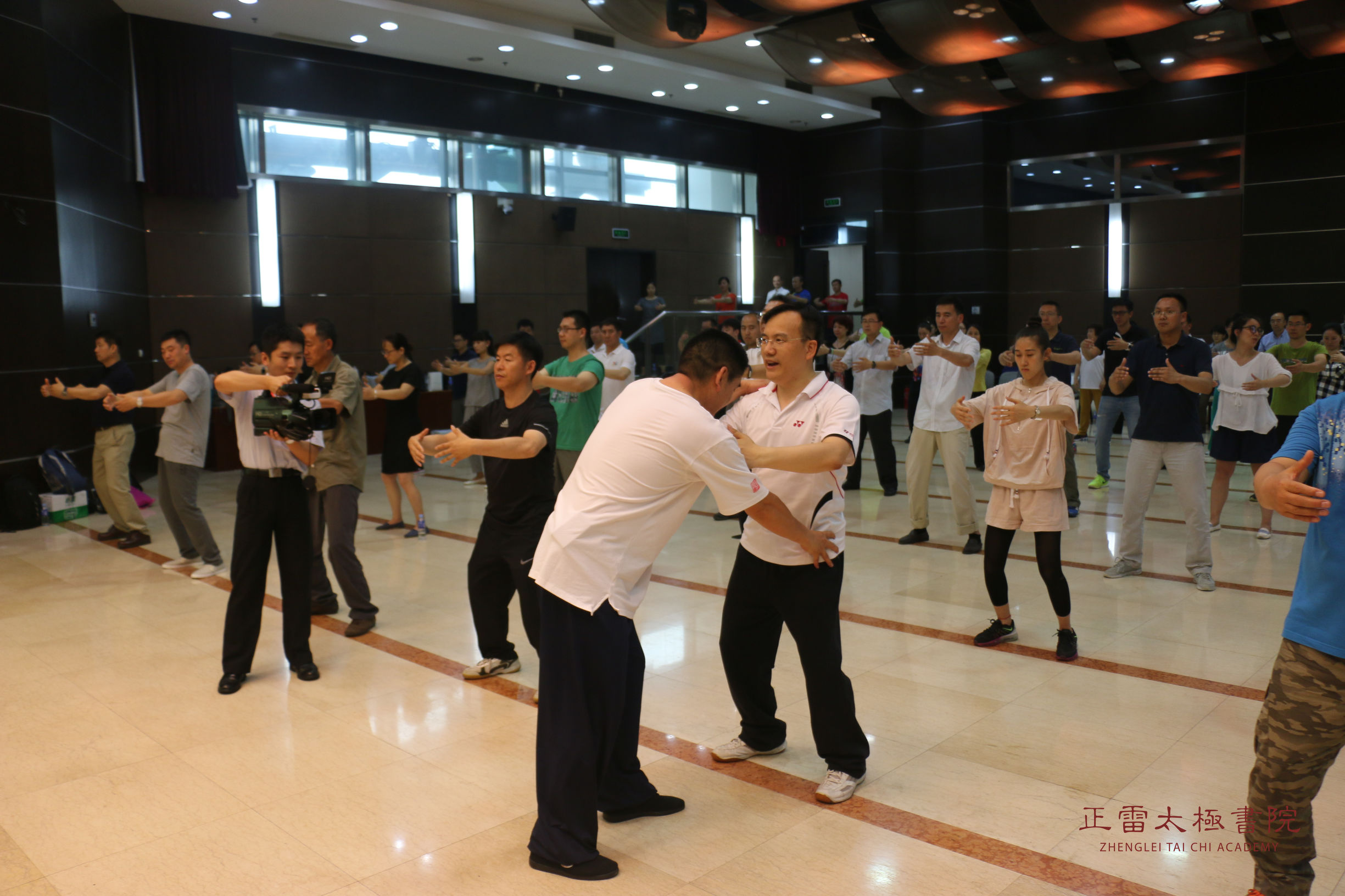 0基础怎么样站桩,站桩治病实例50例