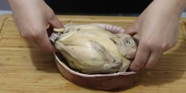 猪肚鸡多种做法,真正的猪肚鸡的做法
