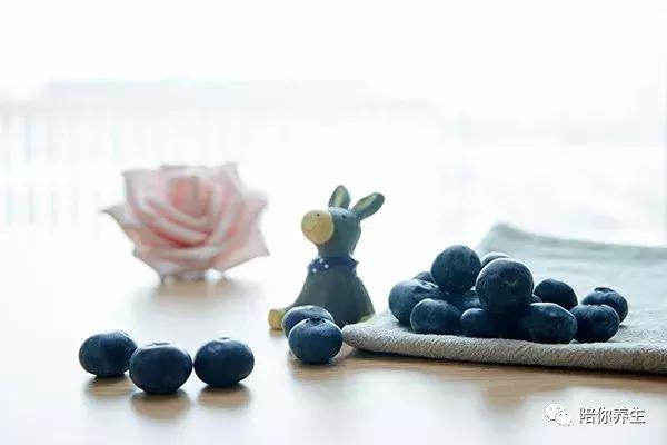 吃蓝莓能恢复视力吗,吃蓝莓可以抗氧化吗