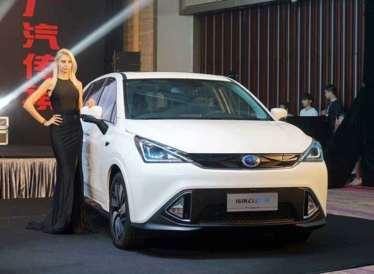 广汽传祺gs3和长安cs55plus比较,传祺gs3跟长安cs15