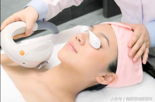 脸上的斑怎么才能去掉,脸上有片状斑怎么样才能去掉