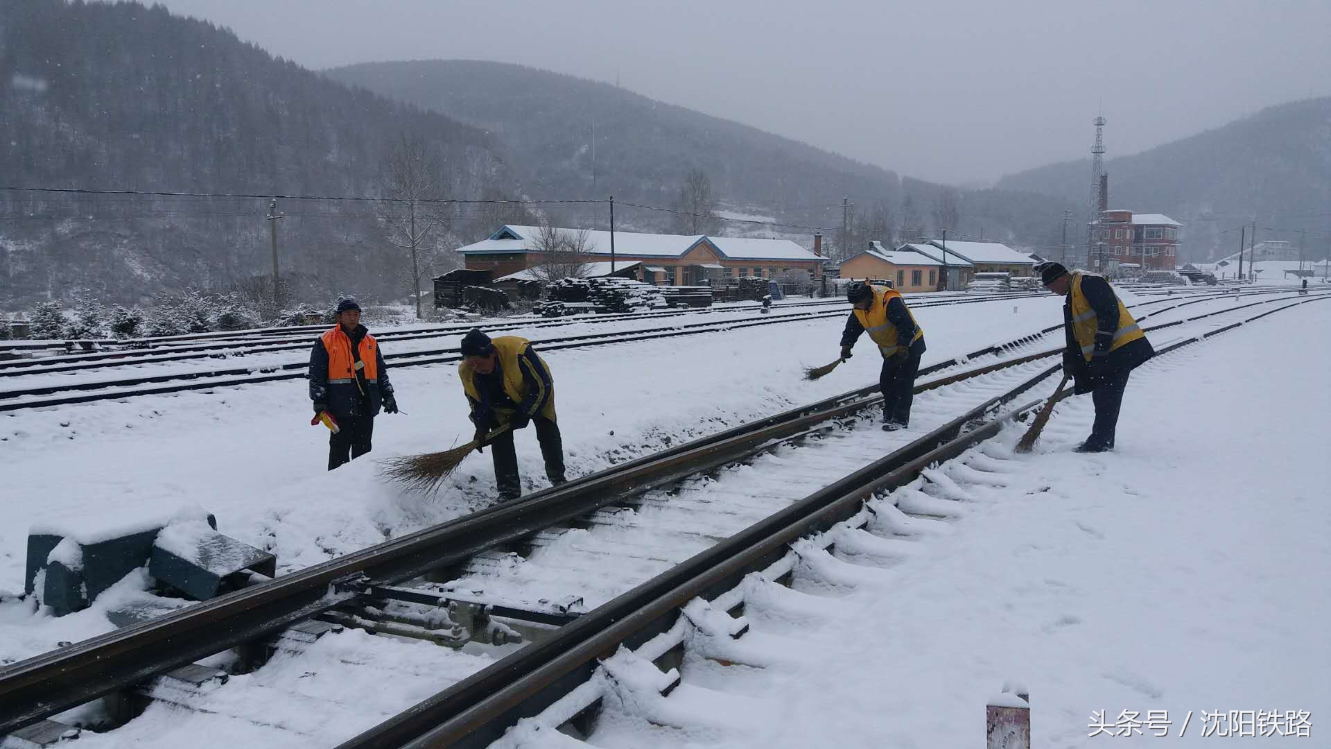 长白山下大雪了没有,长白山今天大雪视频