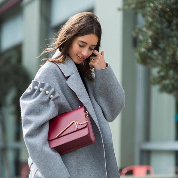 蕾哈娜惊艳彩妆,蕾哈娜复出口红