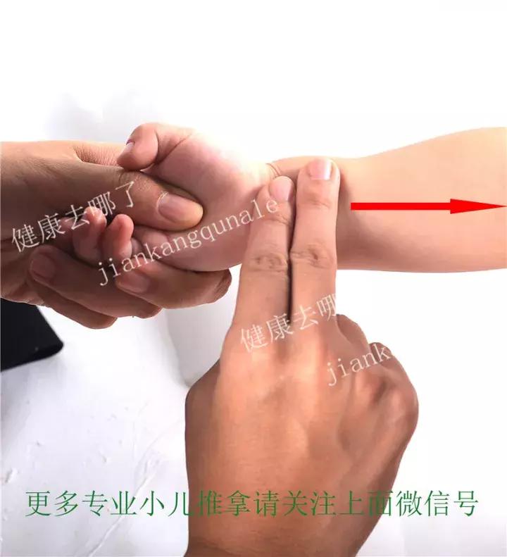 鼻炎小儿推拿手法,小儿鼻炎推拿常用手法