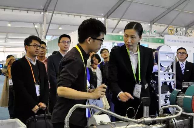 从200多万大学生中脱颖而出，浙大学子在十五届“挑战杯”国赛中再创光辉！