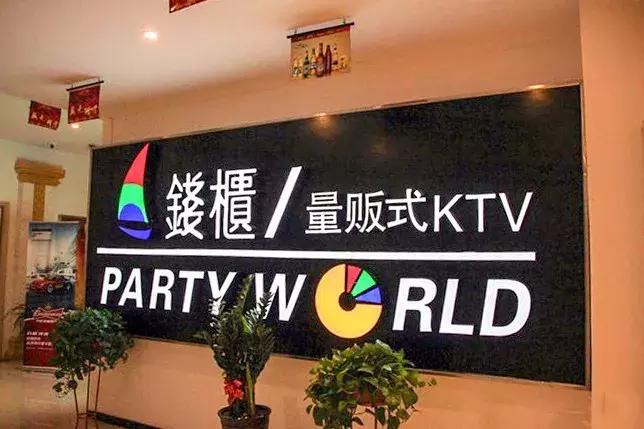 曾经排队的网红店现在怎样了,那些曾经爆火的网红店