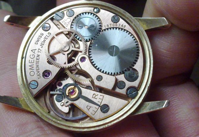 几万预算买欧米茄，那你应该了解下欧米茄的机芯吧