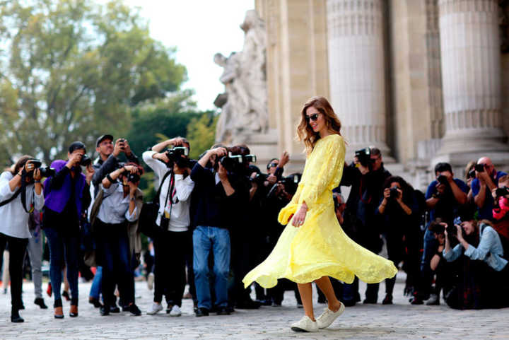 chiaraferragni鏃跺皻鍗氫富绌垮嵃鑺辫,chiaraferragni鏃跺皻鍗氫富