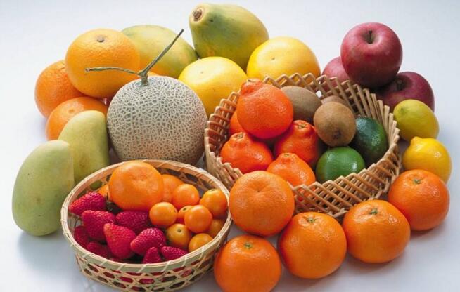 冬天哪些水果可以热吃,冬天的水果有哪些应季的