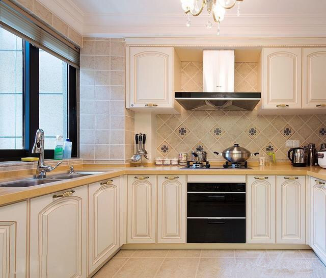 整体橱柜好还是打的橱柜好看,橱柜请师傅打好还是定制的好