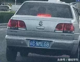 男子无证驾驶大货车,男子无证驾驶危险品车辆上路