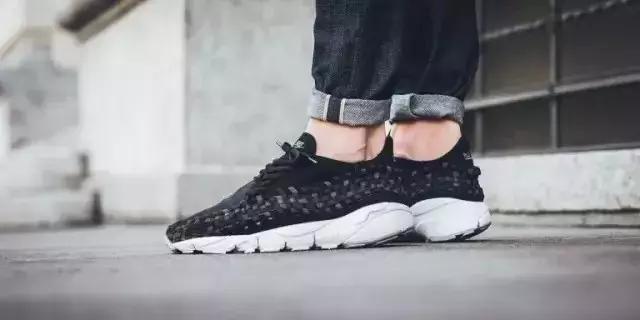 维密秀奚梦瑶摔倒完整版,奚梦瑶在维密大秀上摔倒