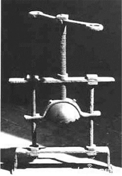 你知道世界上的毒物质有多毒吗,你知道世界上最残忍的事是什么吗