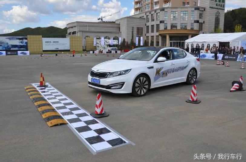 买了一辆车没有登记证怎么办,为什么买完车后没有车辆合格证