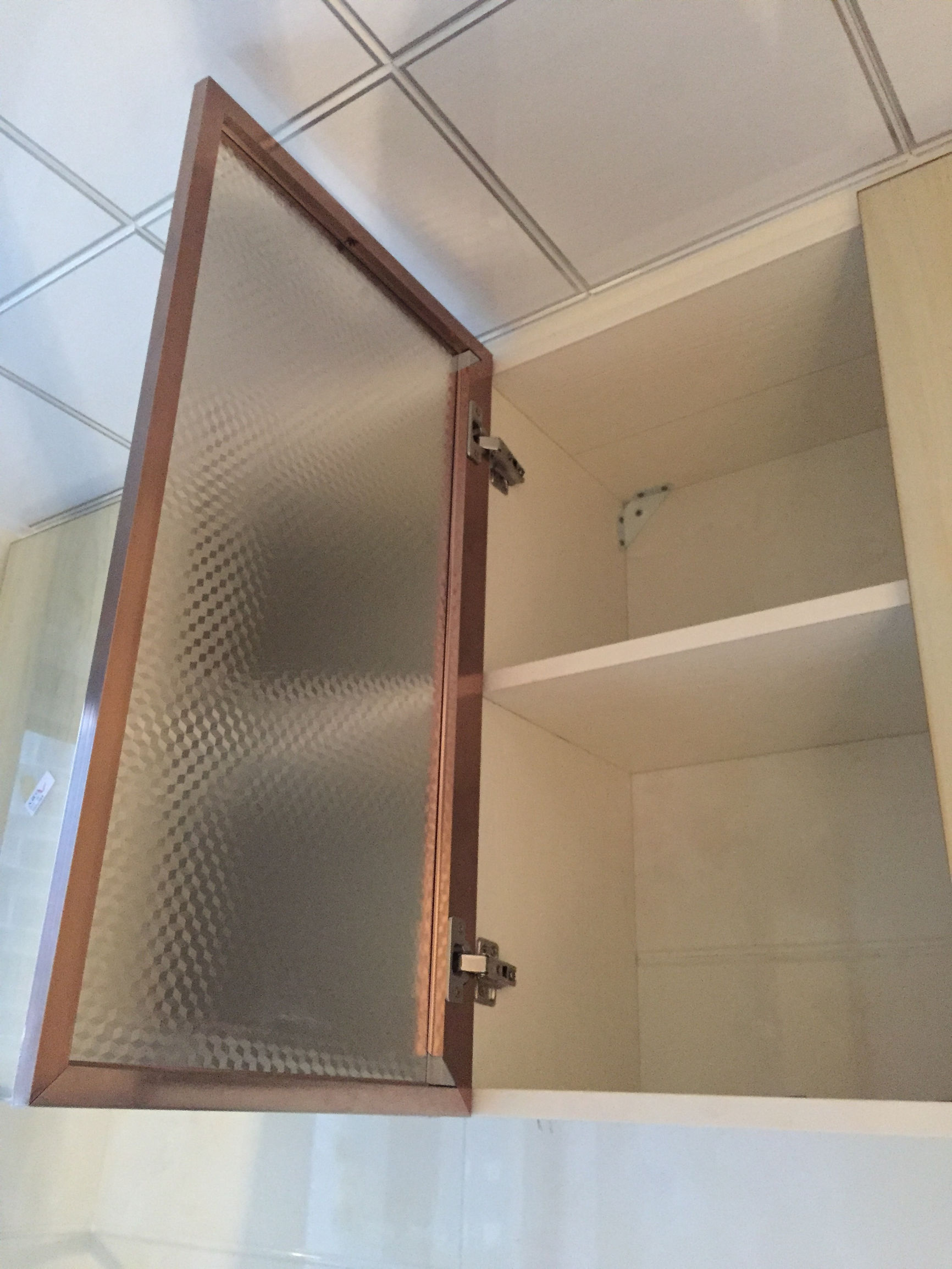 整体橱柜好还是打的橱柜好看,橱柜请师傅打好还是定制的好