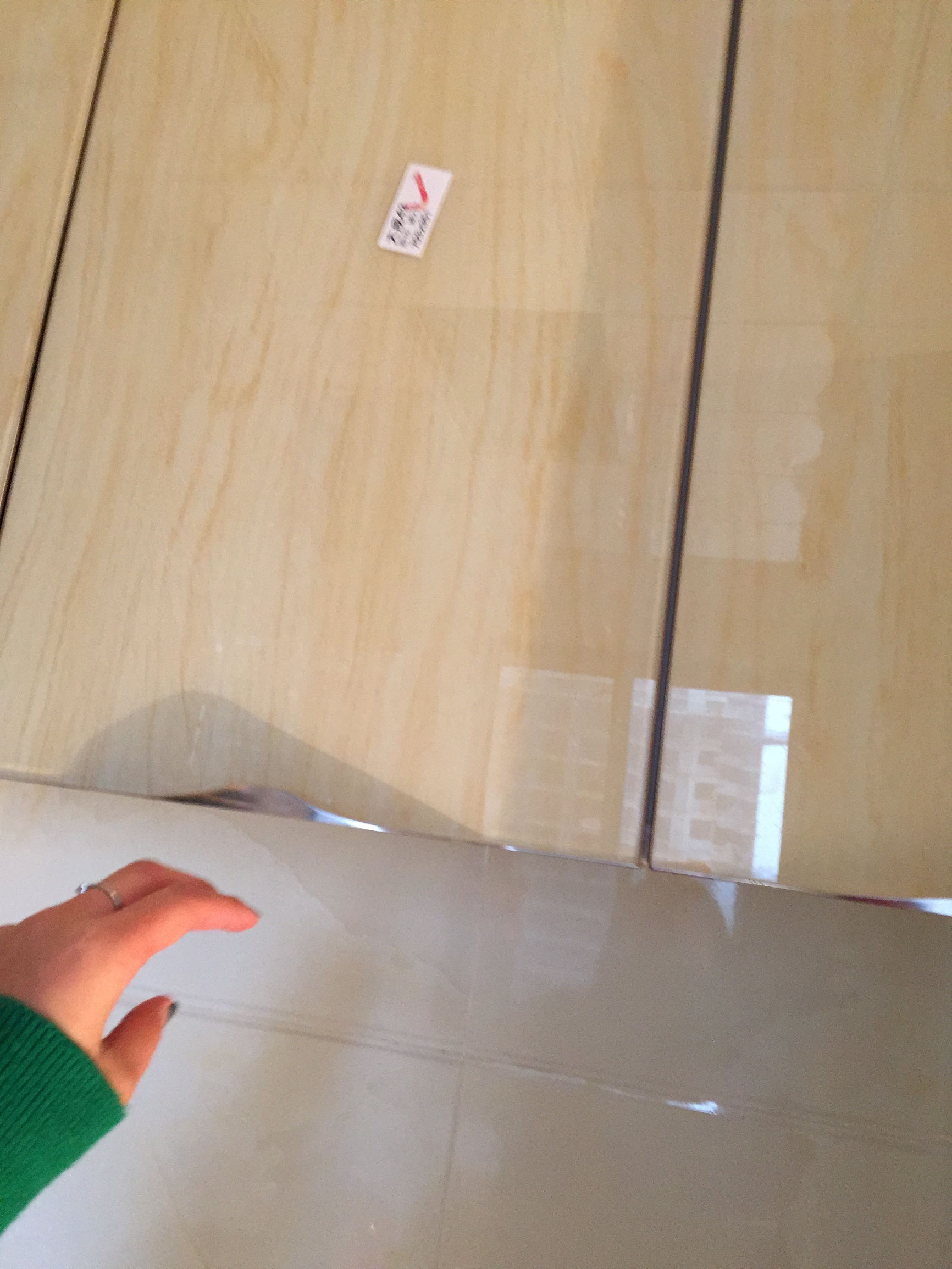 整体橱柜好还是打的橱柜好看,橱柜请师傅打好还是定制的好