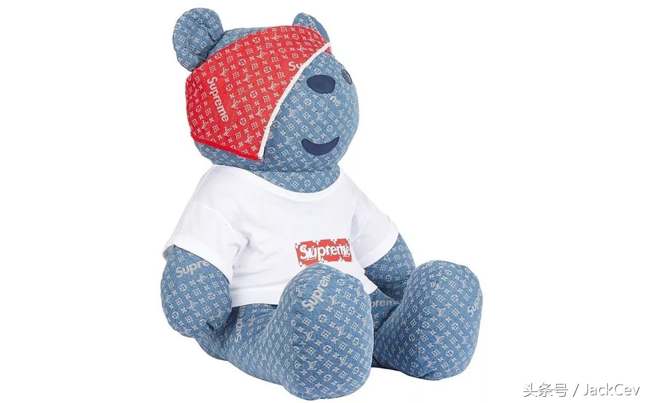 supreme和lv联名积木熊多少钱 (supreme与lv推出的熊)