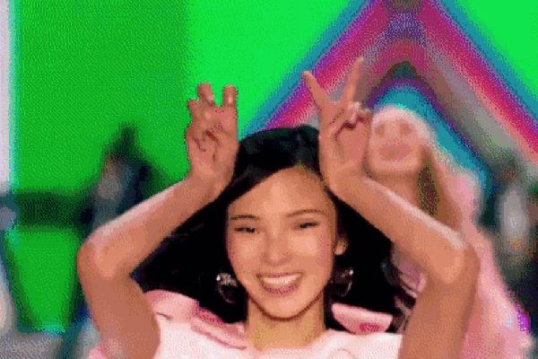 维密刘雯何穗高清图片,维密超模刘雯何穗