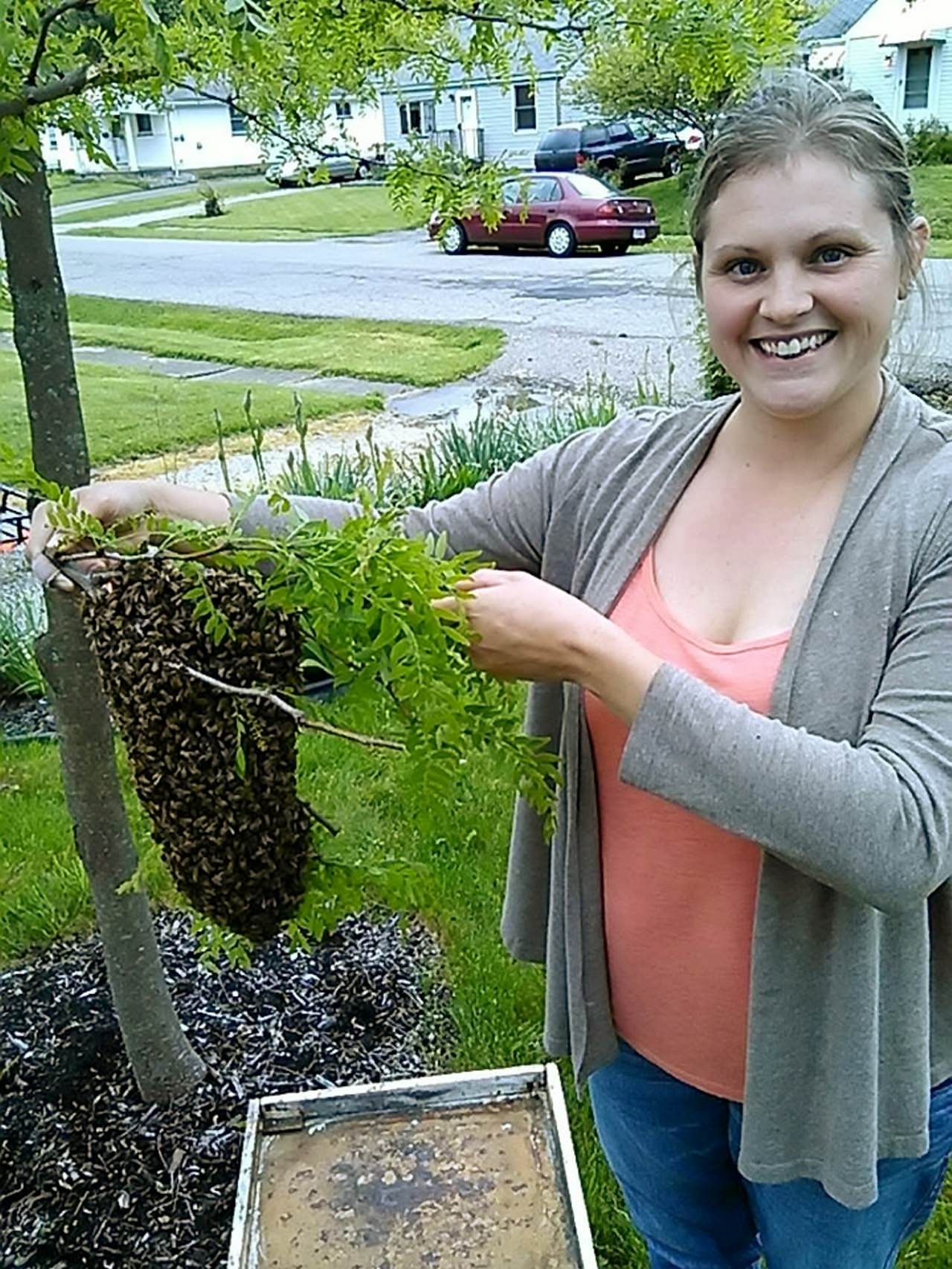 怀孕了被家蜂蛰了对胎儿有影响吗,孕妇被马蜂蛰了一下