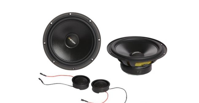 斯巴鲁傲虎cd机做音响,斯巴鲁傲虎2021哈曼卡顿音响