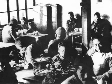 老北京养鸟的乐趣,老北京养鸟文化视频讲解