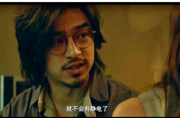 关车门车子带静电怎么解决,车子门把手有静电