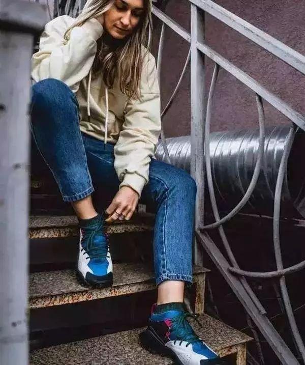 红遍全宇宙的“袜子鞋”，就问你懂多少？