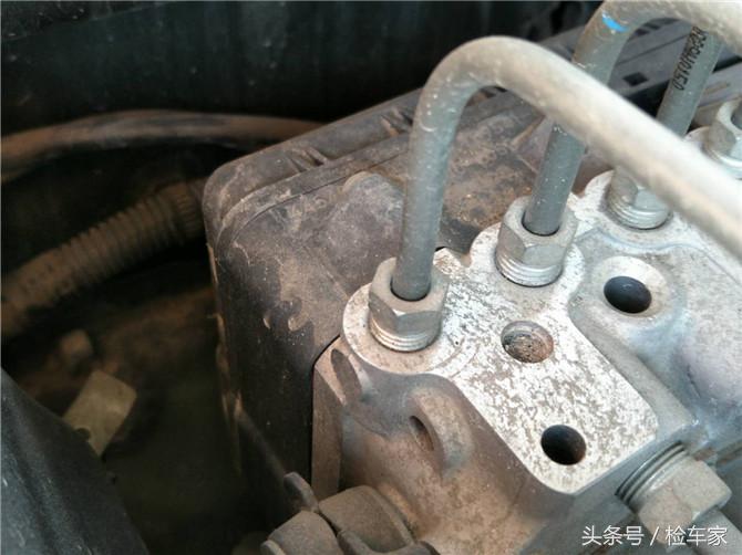 霸道保值率到底有多高,新车降价二手车难卖