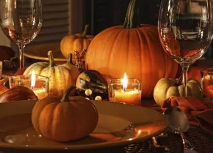 火鸡与葡萄酒，感恩节的最佳cp