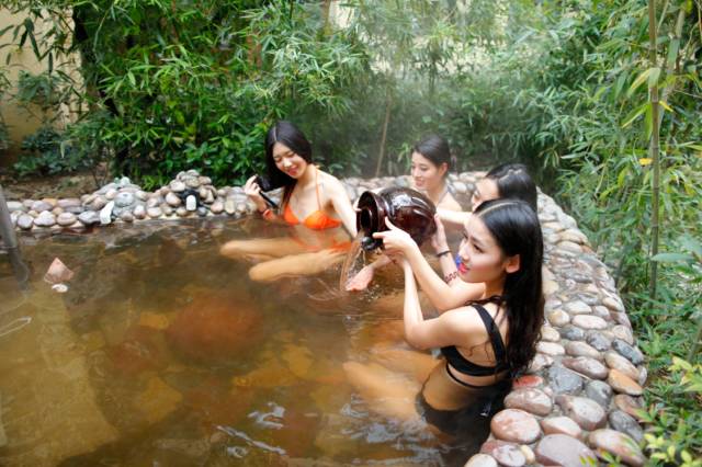 盘点郑州周边7个温泉，到底哪个是最佳冬日“约泡”胜地！