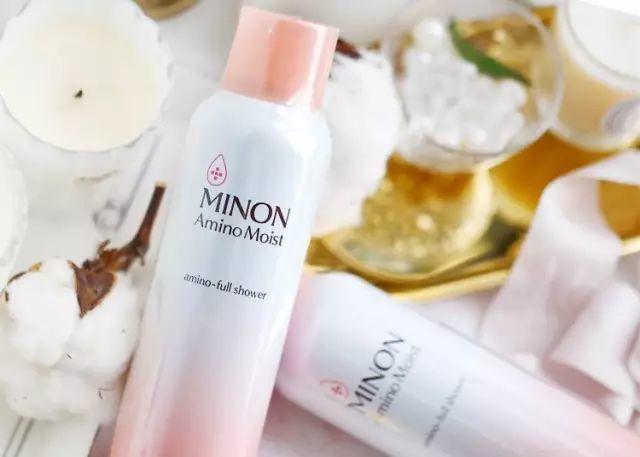 喷雾补水和原液补水哪个好一些,喷雾补水和喷雾定妆一样吗