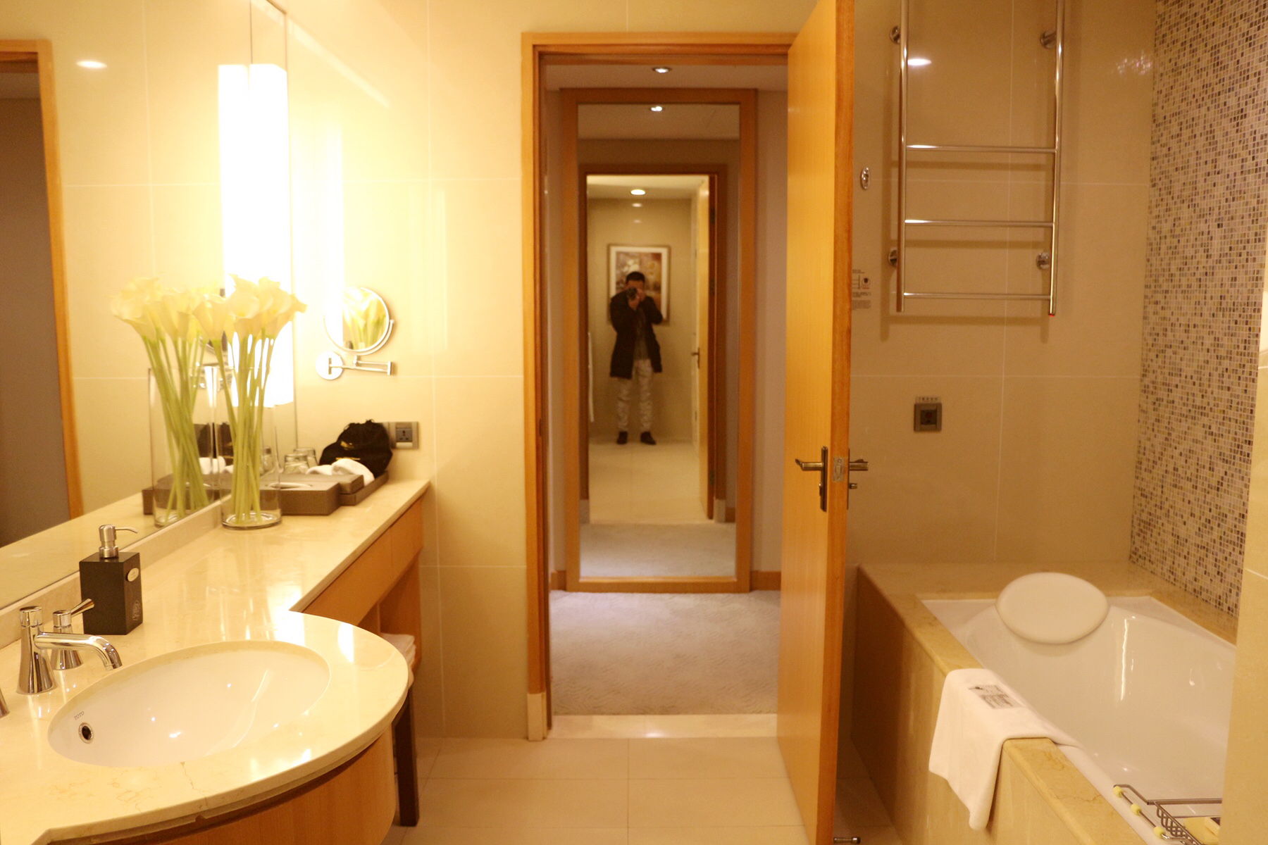 鑻忓窞闃虫緞婀栫編鍛崇壒浜уぇ闂歌煿,鑻忓窞鍚冮槼婢勬箹澶ч椄锜圭殑閰掑簵鎺ㄨ崘