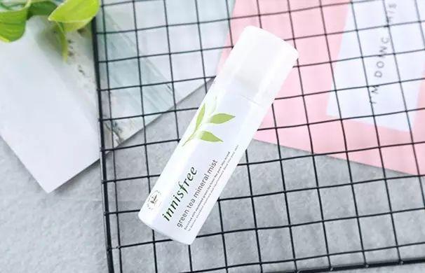 喷雾补水和原液补水哪个好一些,喷雾补水和喷雾定妆一样吗