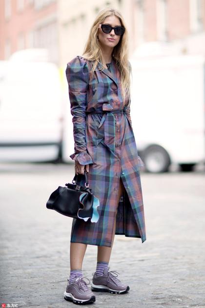 想不到一双老爹鞋也能撑起你整个衣橱