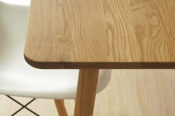 白橡木和红橡木哪个木纹清晰,家具红橡木好还是白橡木的好