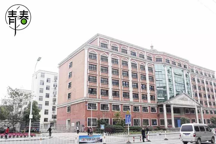 新建二中报道,江西省新建二中最新图片