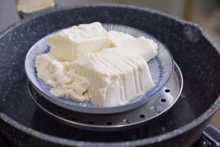 豆腐脑自己在家怎么做,豆腐脑在家自己怎么做