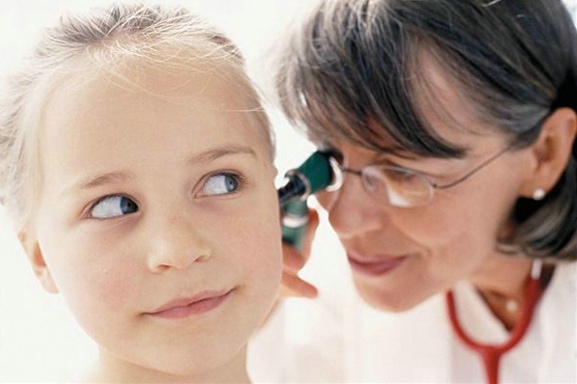 耳屎多怎么办最有效的方法,小朋友耳屎多的堵住了怎么办