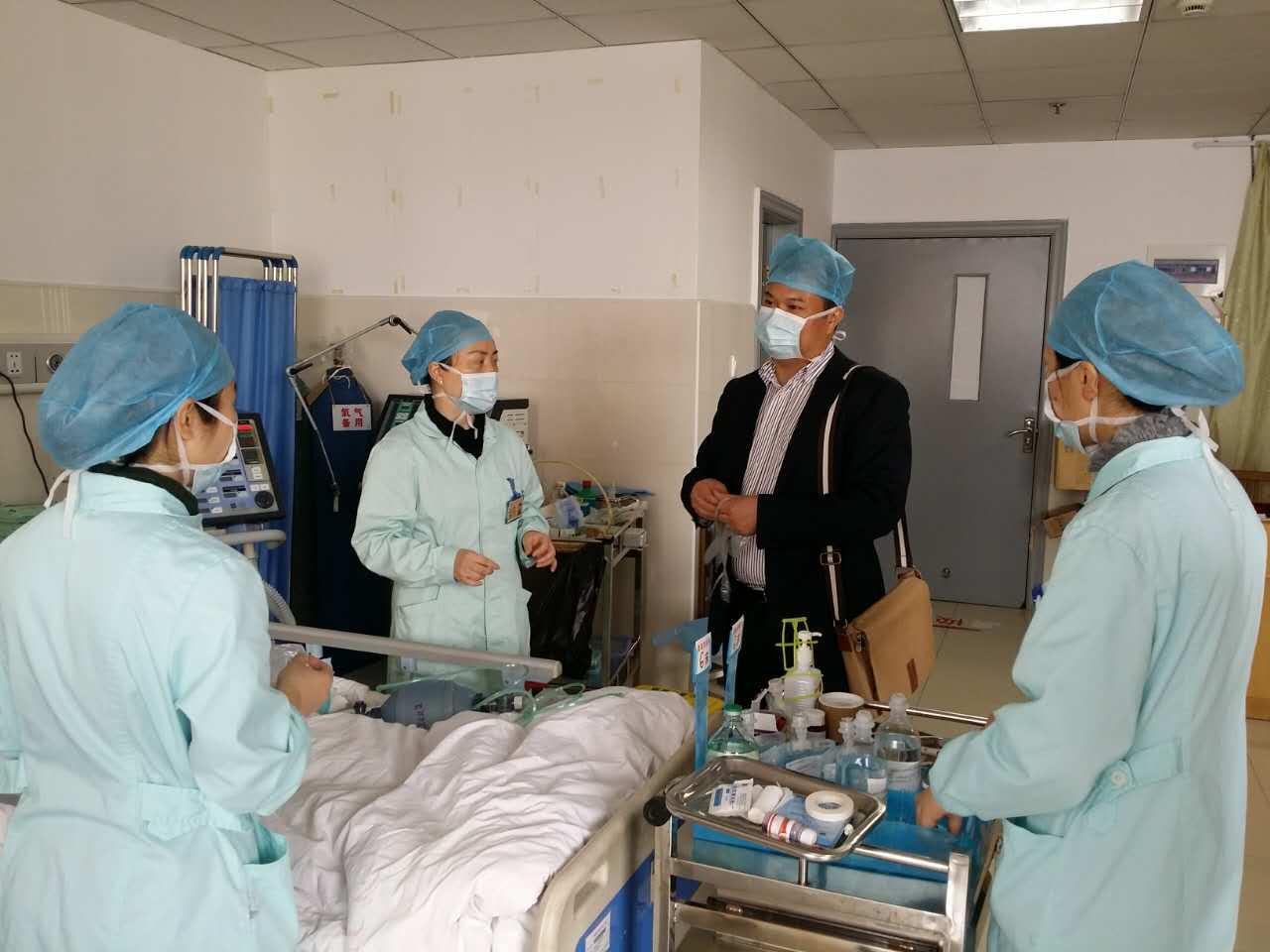 27岁产妇分娩“羊水栓塞”ICU住3天花10万仍然无力回天