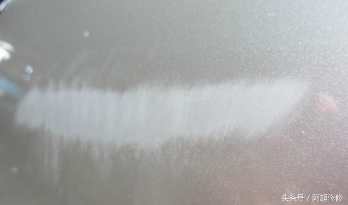 车辆刮蹭漆面修复价格,车身漆面小刮伤修复
