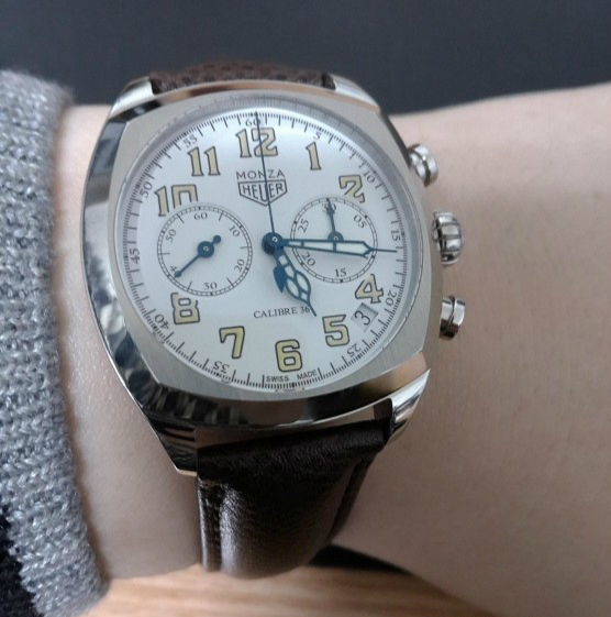 在意大利买苹果手表多少钱,在意大利买的手表