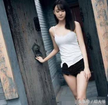 韩国街头清一色服装,韩国街头拉风衣服