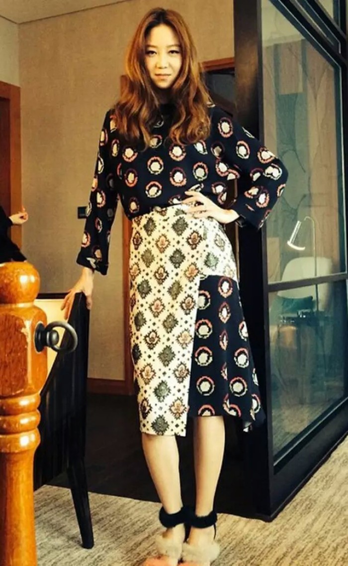 闫妮和沈春阳像吗 (闫妮和沈春阳谁漂亮)