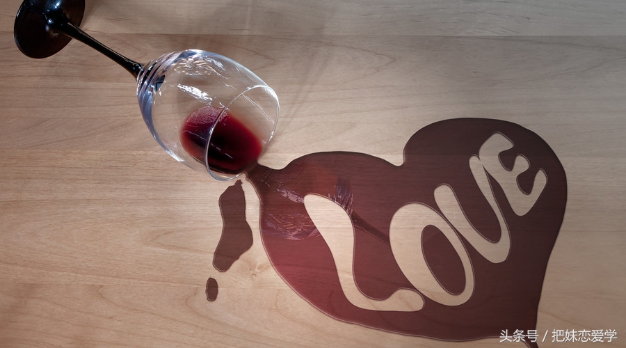 向处女座女生表白后她不理我了,和女生表白后她不理你怎么回事