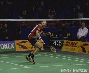 羽毛球反手高远球常见错误,羽毛球双打正反手接杀挑高球