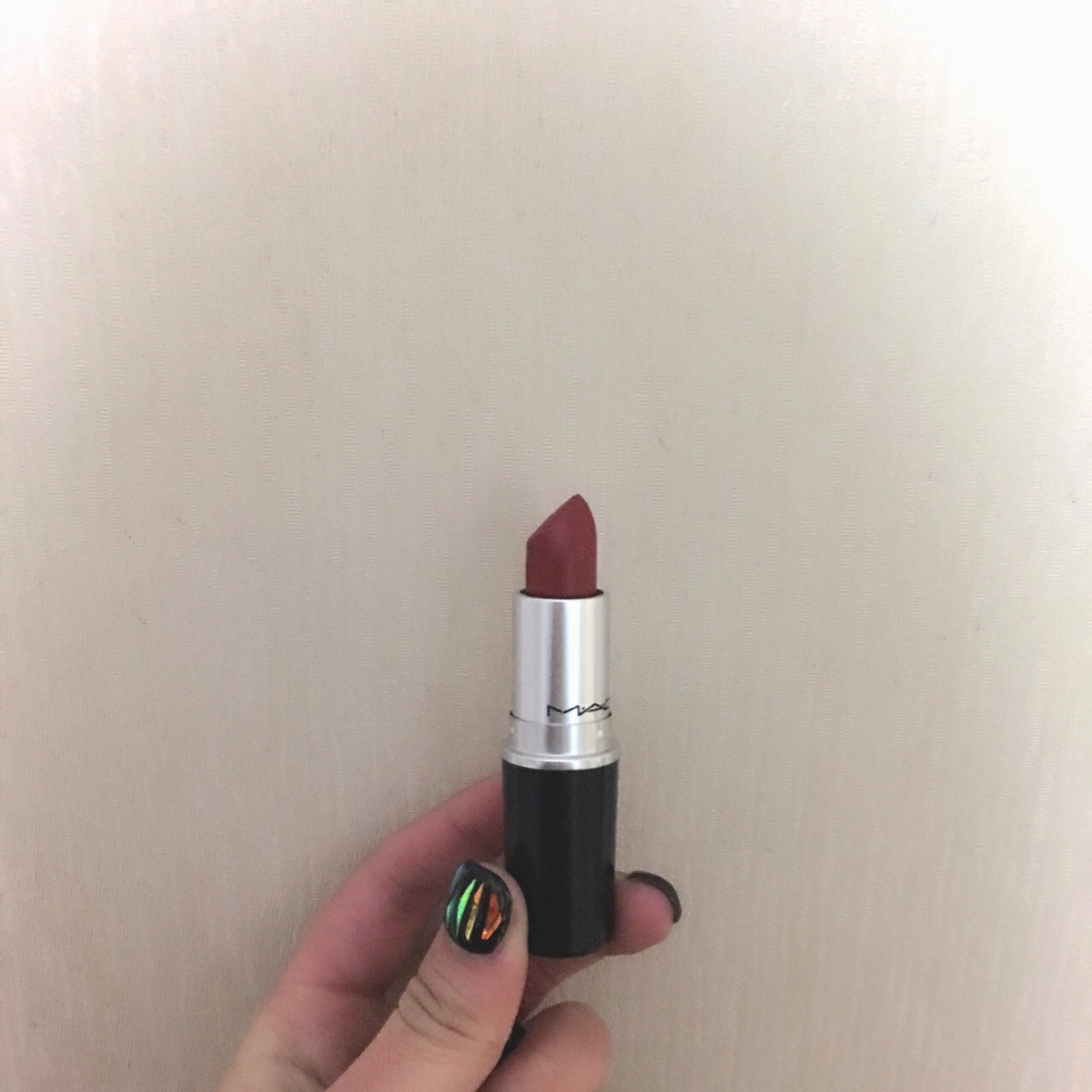 秋冬口红素颜大牌,秋冬系口红推荐