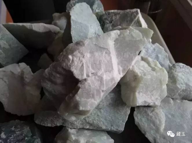 和田玉最简单的产地鉴别图片,辨别和田玉产地最简单的方法